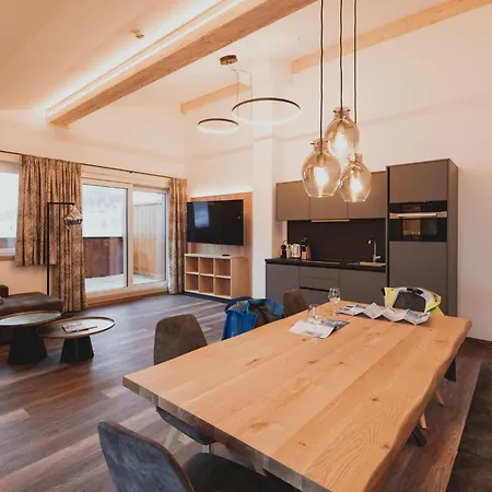 4 Raum Typ Bergsuite By Interhome *