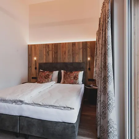 4 Raum Typ Bergsuite By Interhome Apartman Dienten am Hochkönig